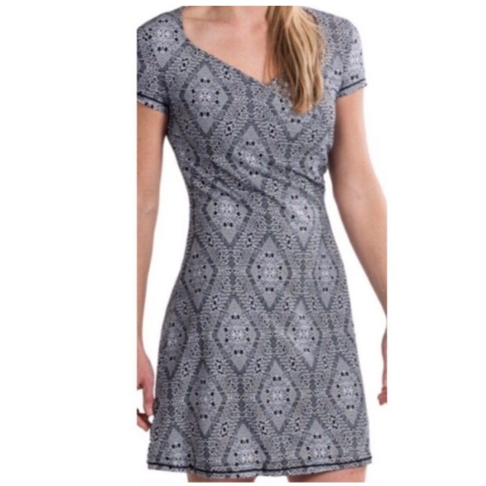 Prana size small breathe fauxe wrap dress black